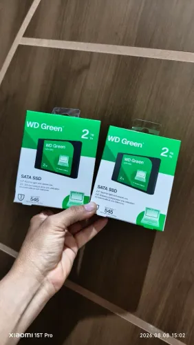 Vende novo lacrado Ssd Wd Green 2tb Sata 3 2.5 7mm Leitura 545mb/s Wds200t5g0a Verde Verde