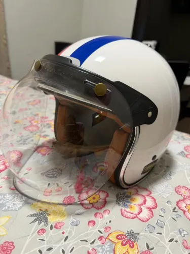 Capacete urban T 58