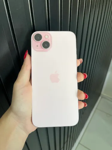 iPhone 15 Plus 
