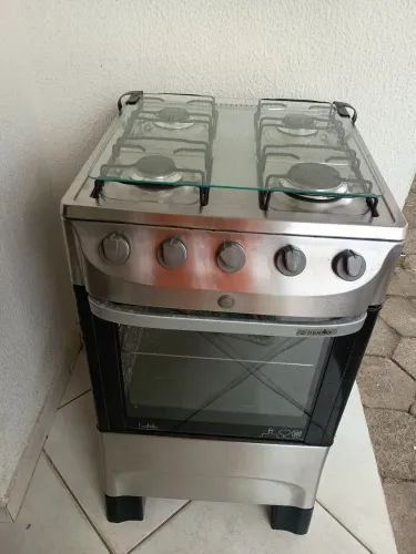 Fogão 4 bocas usado