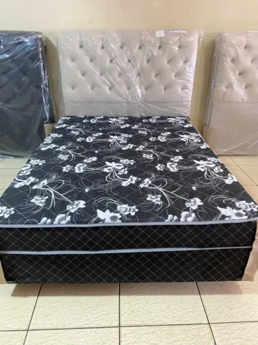 Cama box