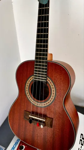 Cavaco Strinberg Mahogany