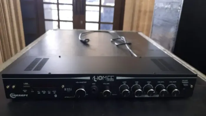 Receiver Home Amplificador Residencial Taramps THS 3600 Mic USB BT AUX semi novo