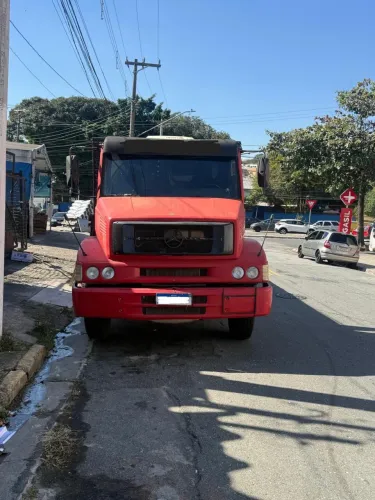 Mb. 1620. Truck carroceria. 8 metros. Ano. 2001.