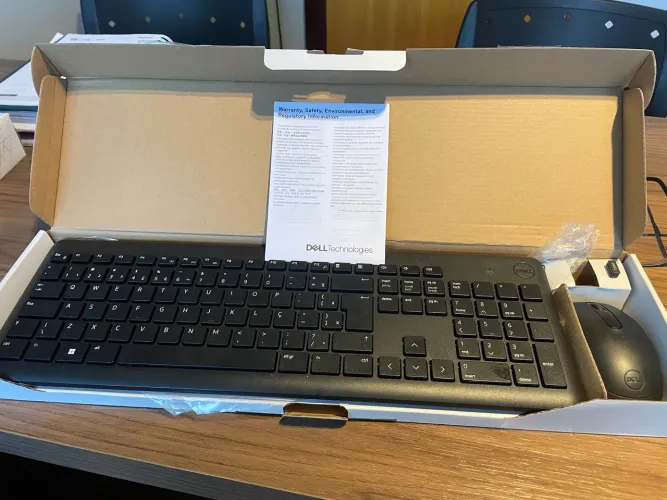 Kit Teclado e Mouse sem fio Dell KM3322W