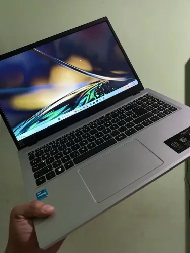 Notebook Acer Aspire 3 15? - Excelente estado! (8gb de RAM)