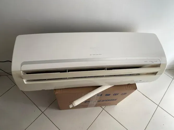 Ar condicionado Split Springer Midea 18000 BTU Inverter