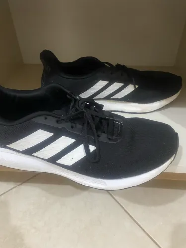 Tênis Adidas Bounce - Tam. 40