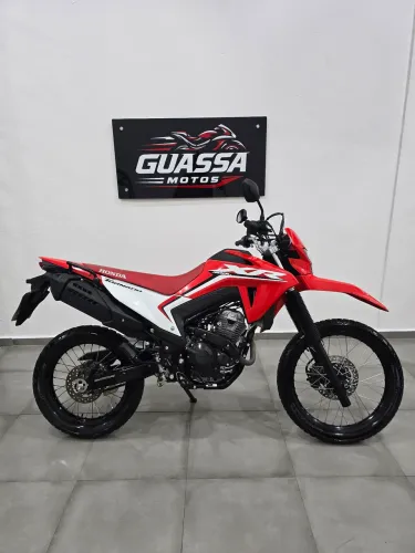 HONDA XR300 TORNADO 2025 (IMPECÁVEL)