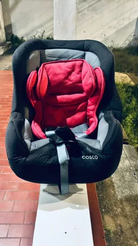 Cadeirinha Infantil Cosco para Carro