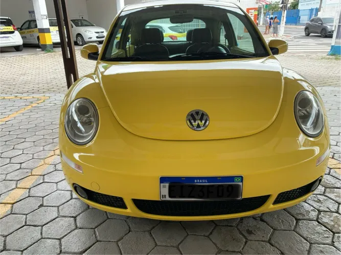 Volkswagen New Beetle 2.0 MI Mec./aut. 2009