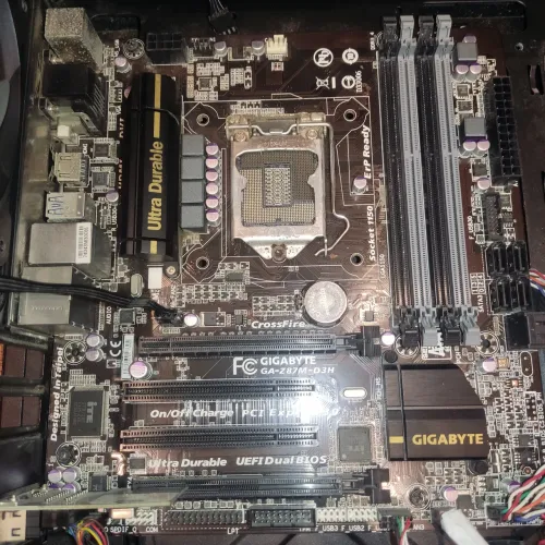 Placa Mãe LGA 1150 Gigabyte Z87M-D3H