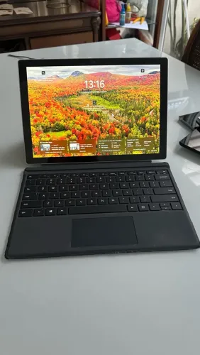 Surface pro 5