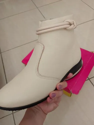 Bota Feminina