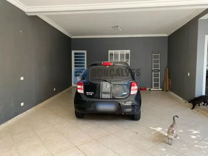 Sobrado Residencial 5 Quartos com 5 Suítes, 4 Vagas em São Bernardo do Campo Aceita Permu