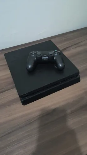 Vendo PS4 slim 
