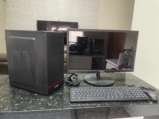 Computador excelente estado monitor 21