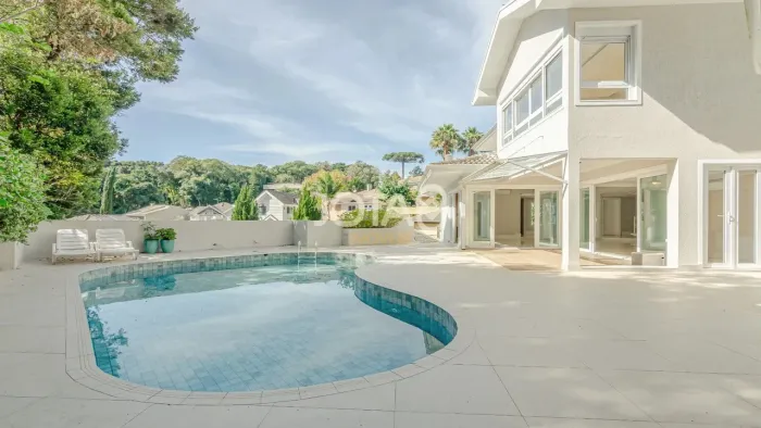 LINDA CASA COM PISCINA EM CONDOMÍNIO NO CAMPO COMPRIDO Casa Em Condomínio No Campo Comprid