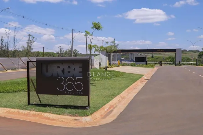 Terreno à venda no condomínio Condomínio Urbe 365 em Paulínia - SP