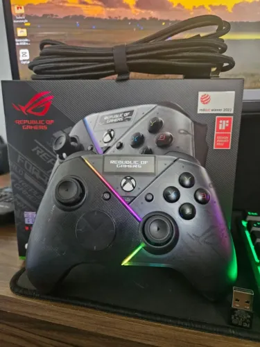 Controle Asus ROG Raikiri Pro