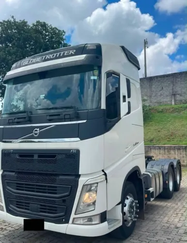 Volvo fh540 pedindo 78 mil