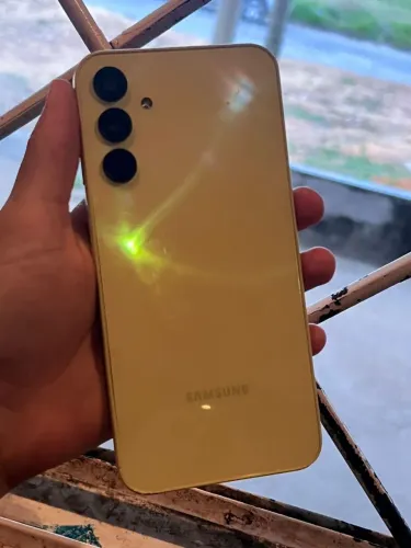 SAMSUNG GALAXY A15 