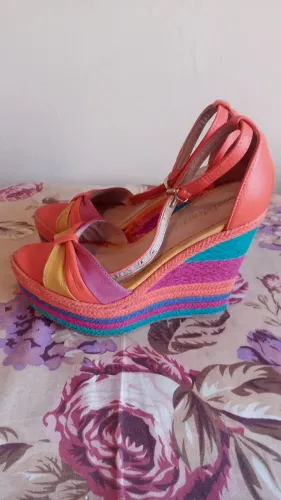 Sapato Plataforma - Confidencial 34 