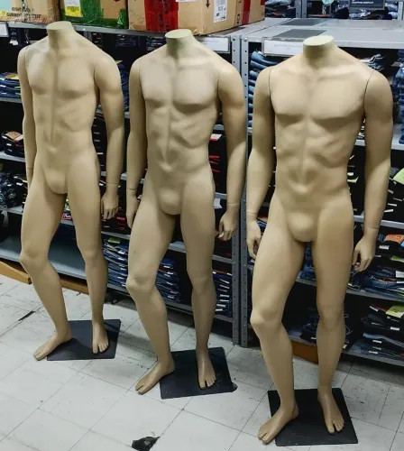 Manequins masculinos