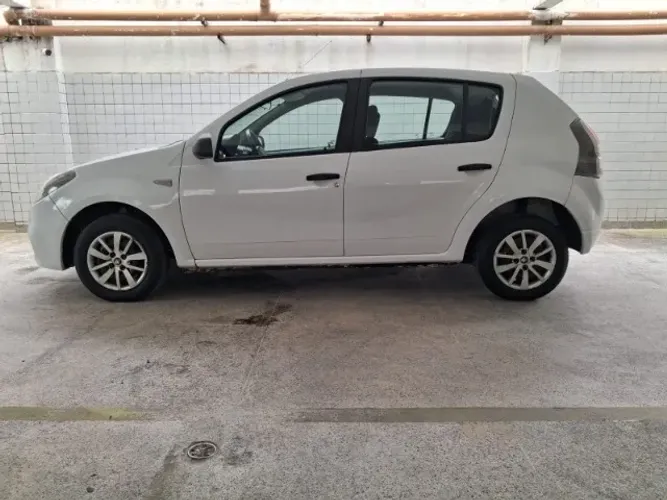 Renault Sandero Authentique Hi-flex 1.0 16V 5P 2014