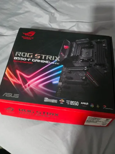 Placa Mae ASUS ROG B550-F Gaming (Wifi)