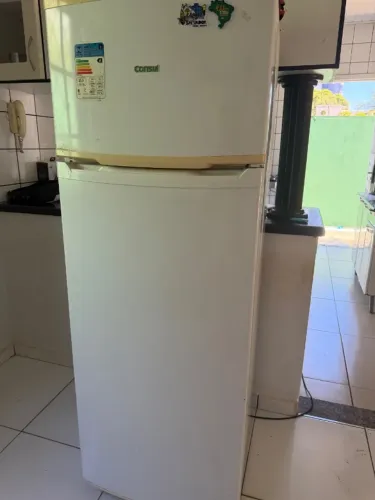 Vendo geladeira 