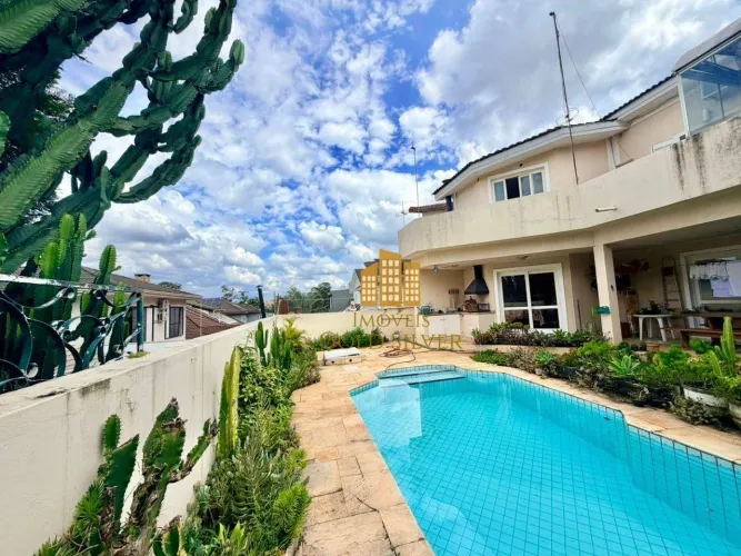 Alphaville - Casa com 4 dorm ( 4 suítes ) , 376 m² - Barueri/SP