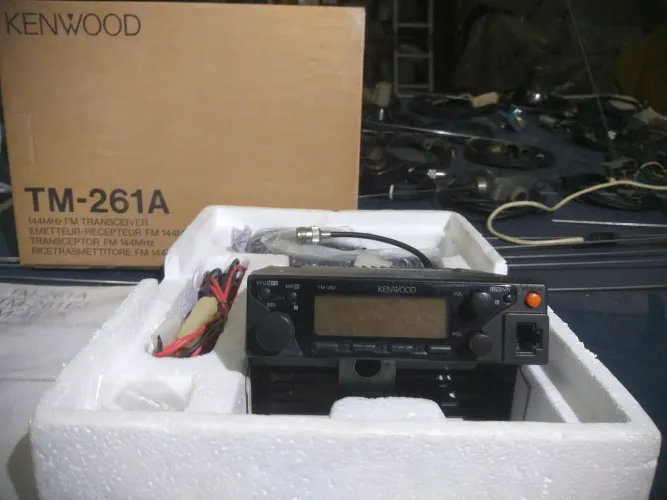 Rádio VHF 2 metros KENWOOD