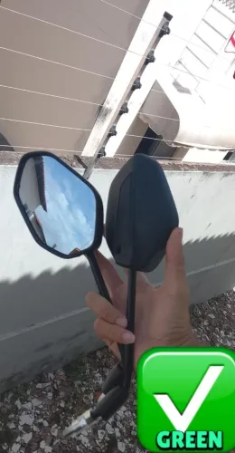 Retrovisor da Titan