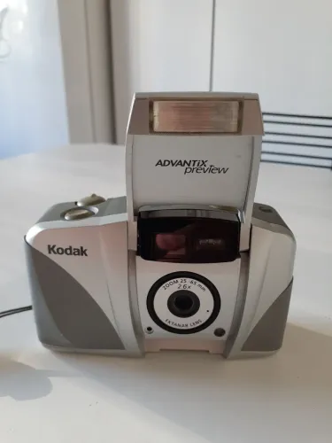 Câmera Kodak Advantix Preview