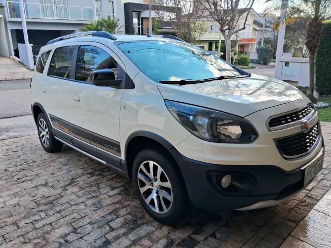 Chevrolet Spin Activ 1.8 8V Econo. Flex 5P Aut. 2016
