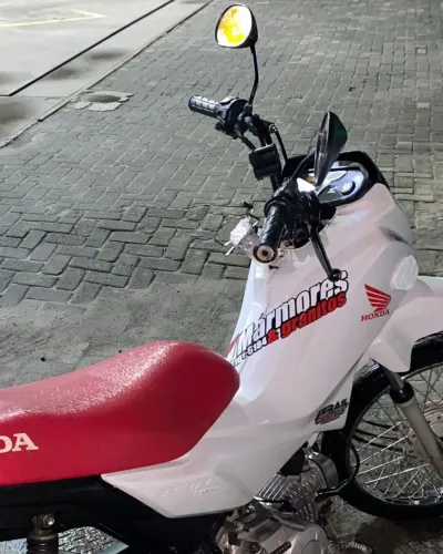 Vendo essa Carenagem 2022 valor 200 reais 
