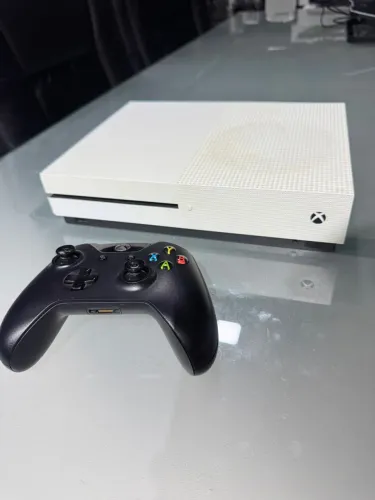 Xbox One S