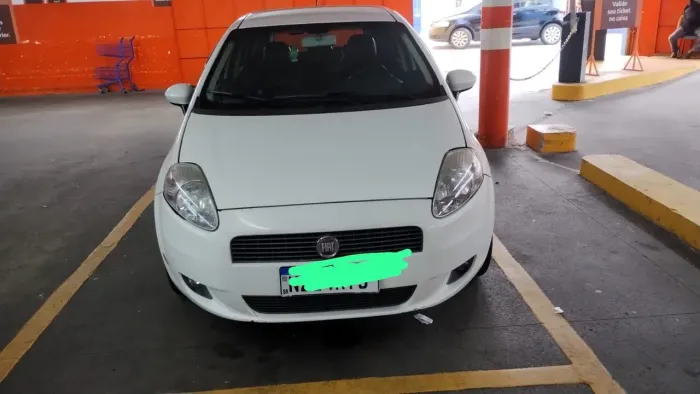 Fiat Punto Essence Dualogic 1.6 Flex 16V 5P 2012