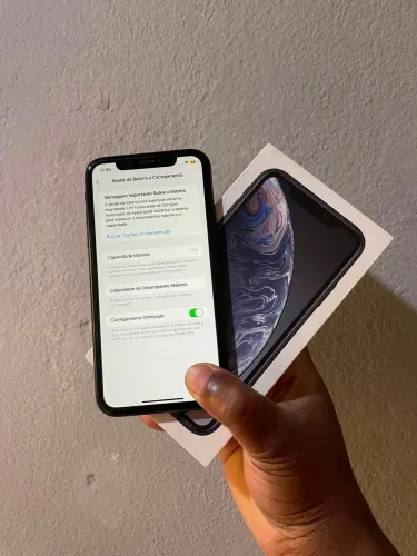 iPhone XR 64 gigas