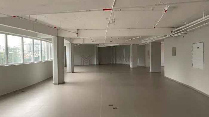 Salas comerciais para alugar no Edifício Lumina em Bauru