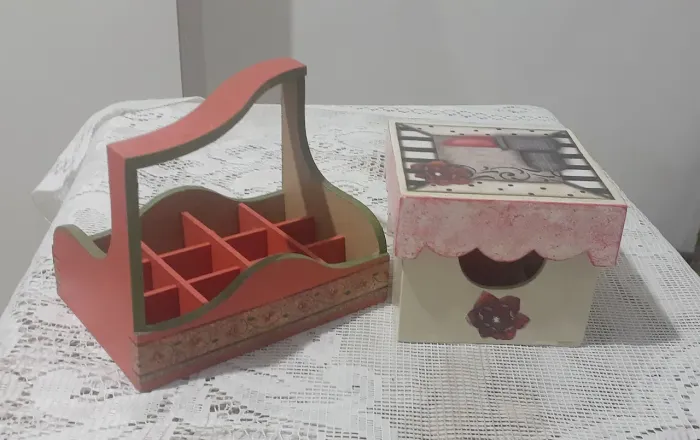 2 porta batom em madeira mdf artesanal