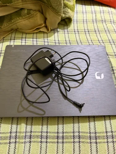 Notebook novo com nota fiscal
