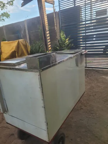 Vendo carrinho de cachorro quente