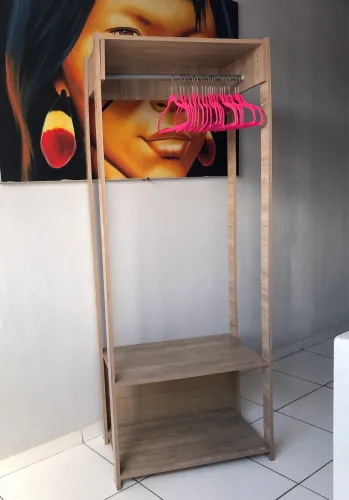 Closet MDF/cabideiro de roupas 