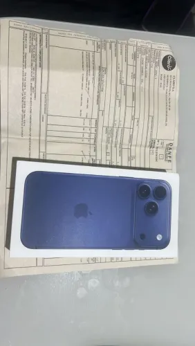 Vendo Apple iPhone 17 pro Max 256gb lacrado, nota fiscal, 12 meses de garantia 