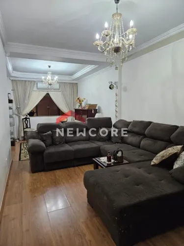 Casa em Rua Doutor Paulo Valle - Jardim América - Bauru/SP