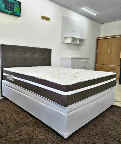 PROMOÇÃO BASE BAÚ CASAL REFORÇADA COLCHÃO CASAL MOLAS ENSACADA ESPUMA D28 