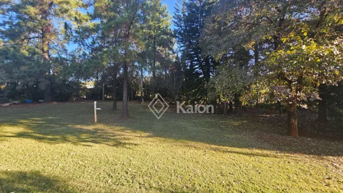 Terreno à venda no Condomínio Residencial Primavera em Salto/SP