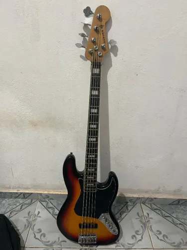 Vendo Baixo auburn 5 cordas passivo